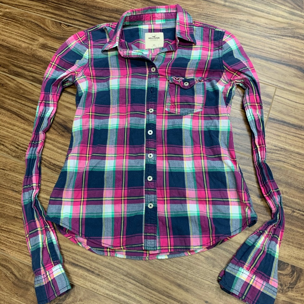 Hollister xs plaid collared button down shirt - Picture 1 of 5